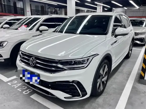 Volkswagen Tiguan, 2023