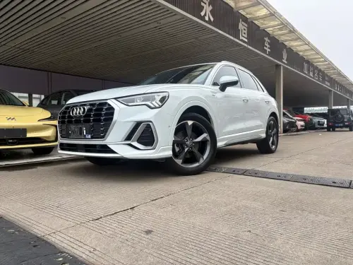 Audi Q3, 2021