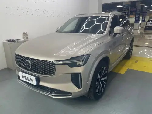 Volvo XC90, 2025