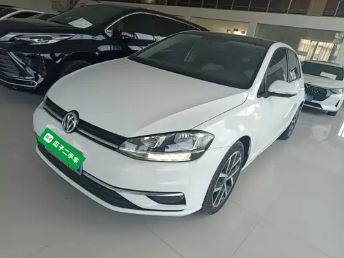 Volkswagen Golf, 2020
