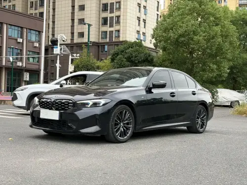 BMW 3-Series, 2024
