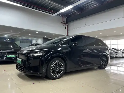 XPeng X9, 2026