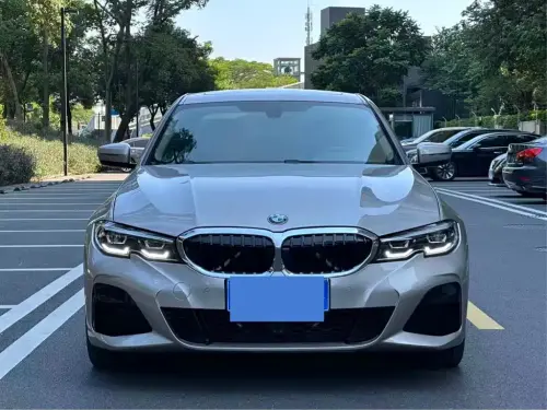 BMW 3-Series, 2020