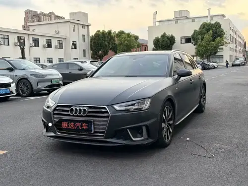 Audi A4, 2020
