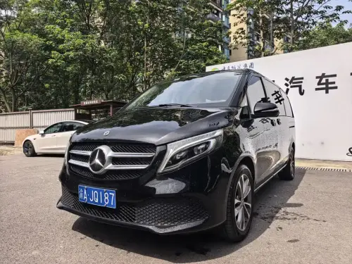 Mercedes-Benz V-Class, 2022