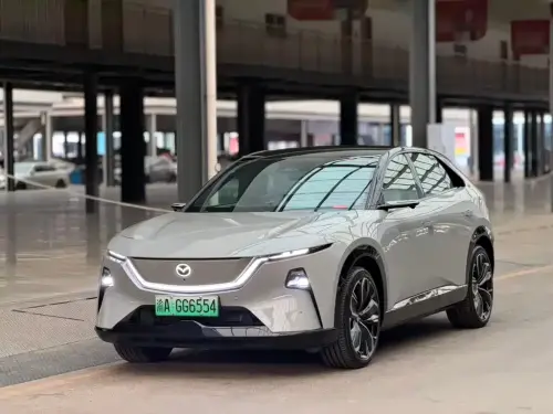 Mazda EZ-60, 2025