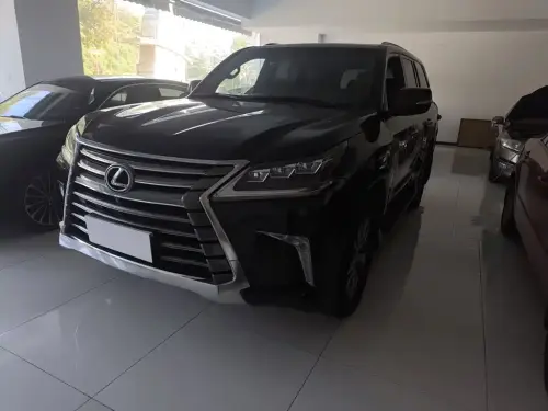 Lexus LX, 2020