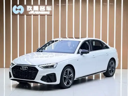 Audi A4, 2023