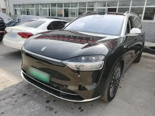 AITO M9, 2025