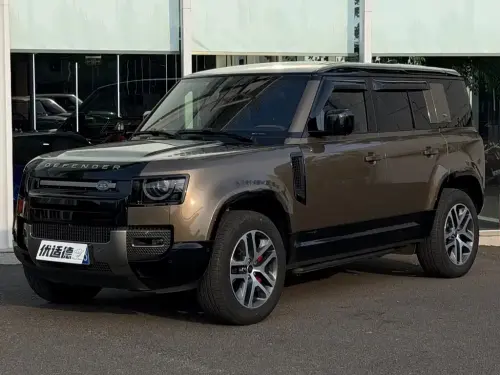 Land Rover Defender, 2021