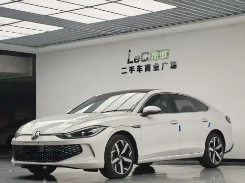 Volkswagen Lamando, 2023