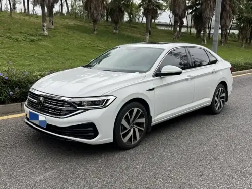 Volkswagen Sagitar, 2025