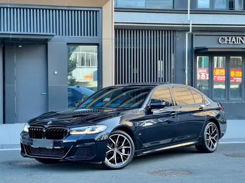 BMW 5-Series, 2023