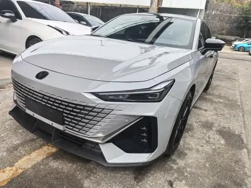 Changan UNI-V, 2023