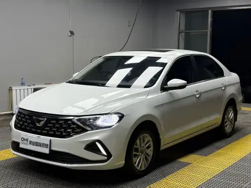 Jetta VA3, 2022