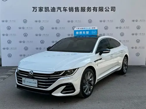 Volkswagen CC, 2024