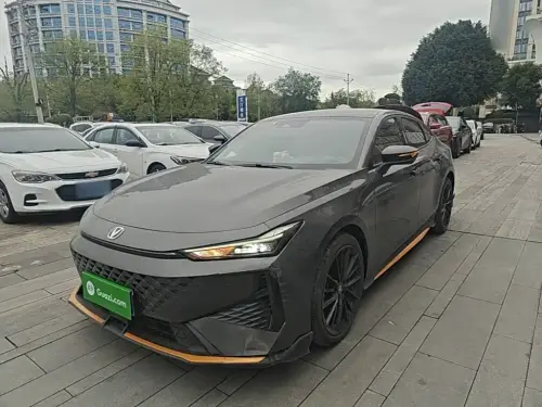 Changan UNI-V, 2025