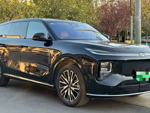 Changan Q07, 2025
