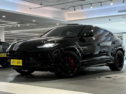 Lamborghini Urus, 2024