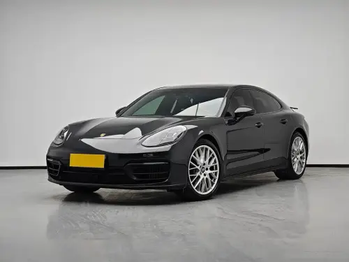 Porsche Panamera, 2022