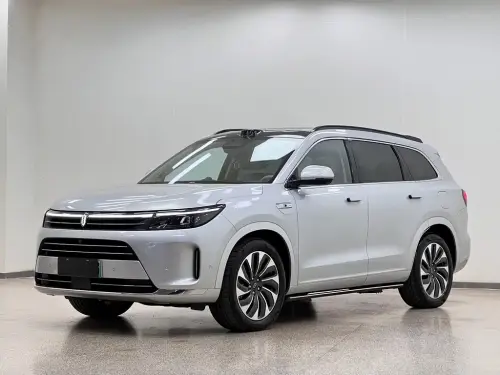 AITO M7, 2024