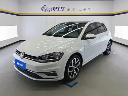Volkswagen Golf, 2020