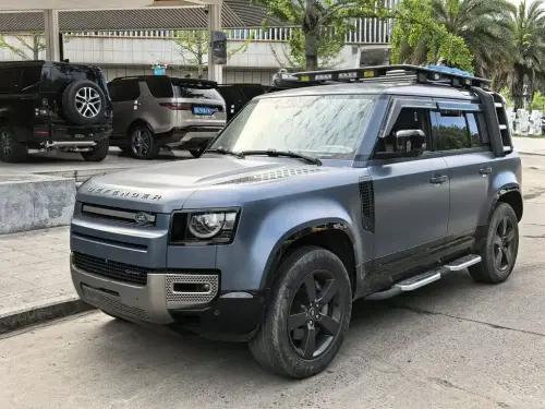 Land Rover Defender, 2022