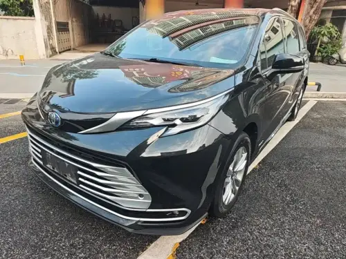 Toyota Sienna, 2022