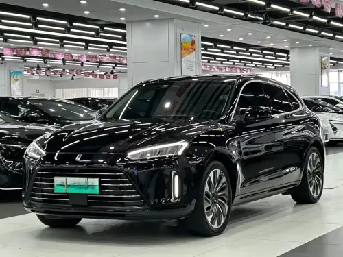 AITO M5, 2022