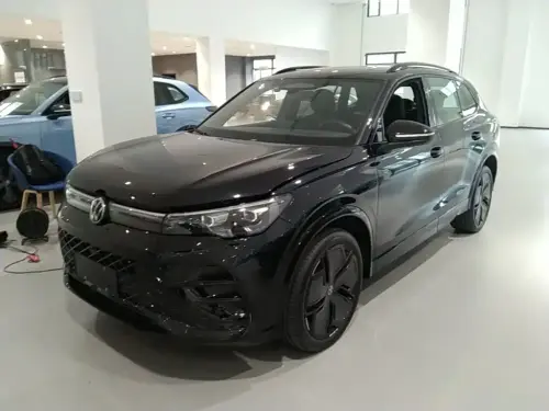 Volkswagen Tiguan, 2024