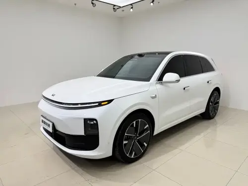 Li Auto L6, 2025