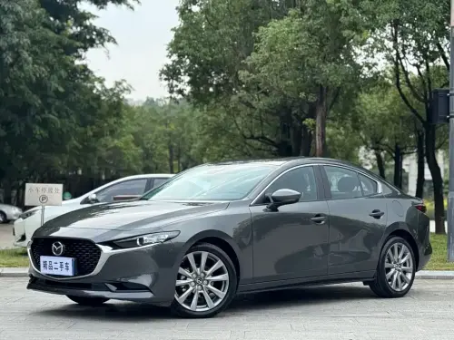 Mazda Mazda3 Axela, 2022