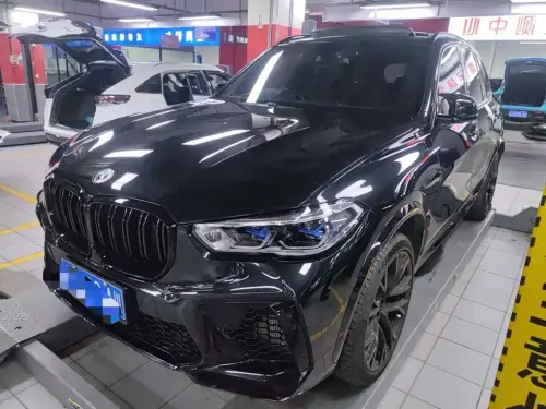 BMW X5M, 2023