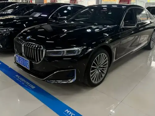 BMW 7-Series, 2021