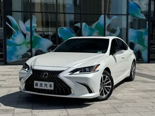 Lexus ES, 2024