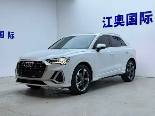 Audi Q3, 2023