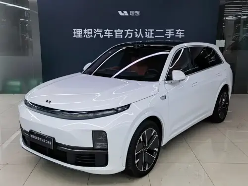 Li Auto L7, 2025