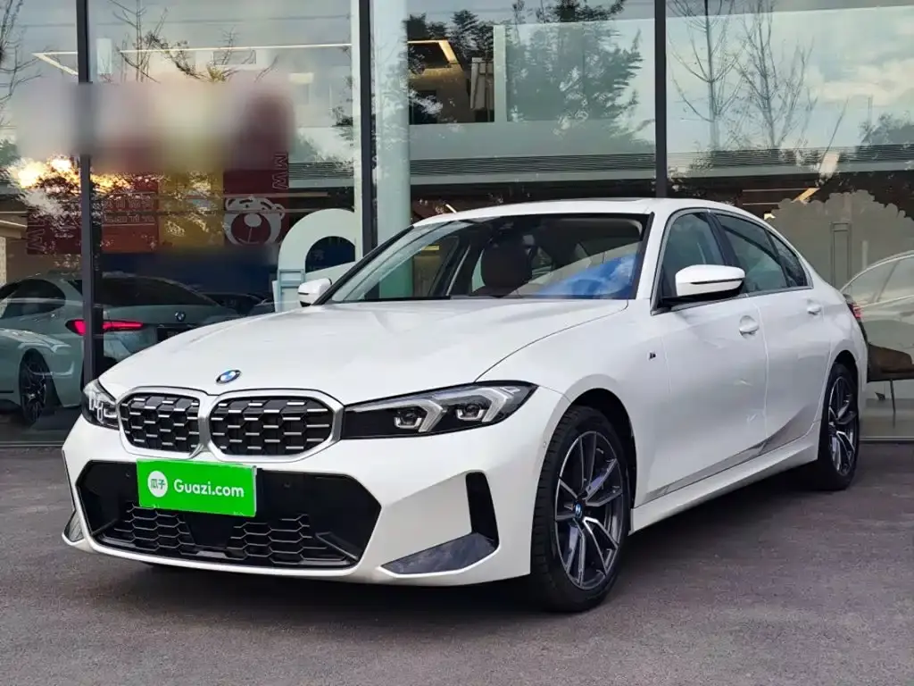 BMW 3-Series, 2026