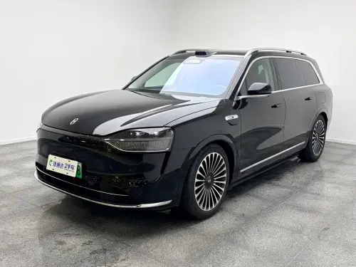 AITO M9, 2025