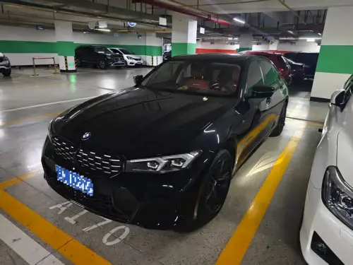 BMW 3-Series, 2023