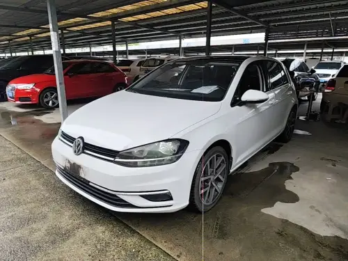 Volkswagen Golf, 2020