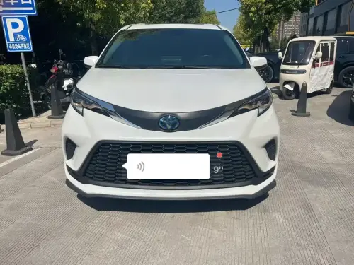 Toyota Granvia, 2024