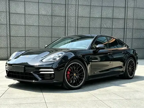 Porsche Panamera, 2021