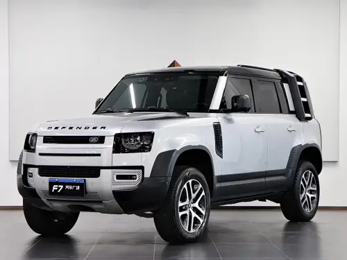 Land Rover Defender, 2022