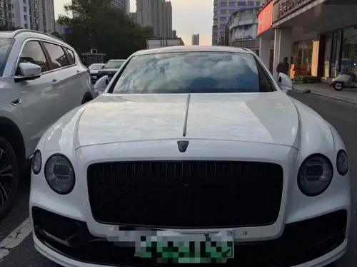 Bentley Flying Spur, 2023
