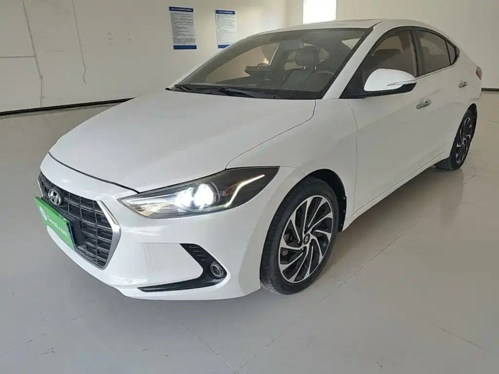 Hyundai Elantra, 2020