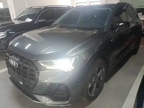 Audi Q3, 2021