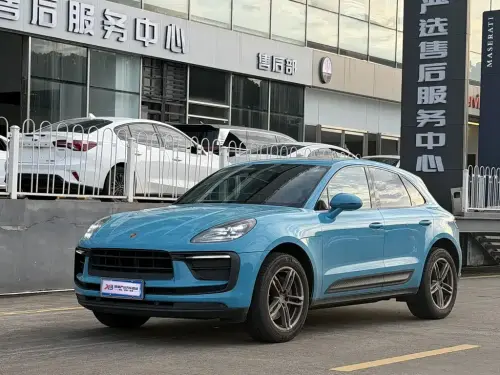 Porsche Macan, 2022