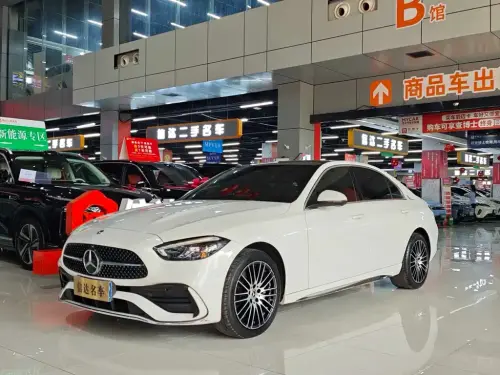 Mercedes-Benz C-Class, 2024