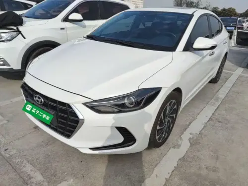 Hyundai Elantra, 2020